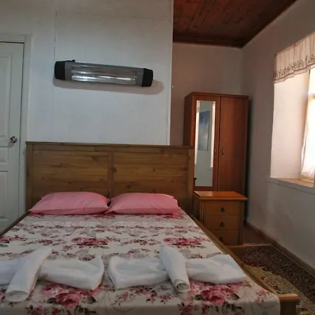 Karaburun Koeyevi Pansiyon