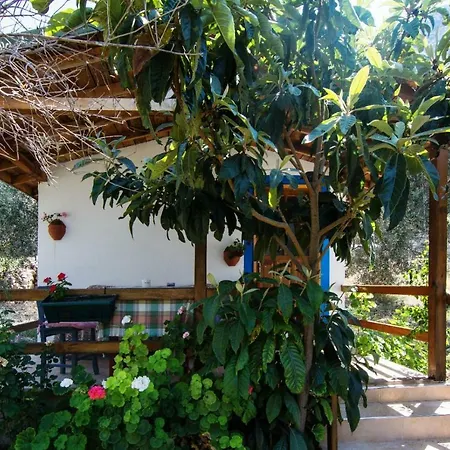 Karaburun Koeyevi Homestay *